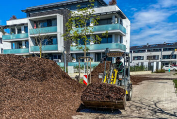 Drewes Garten- und Landschaftsbau Hannover bei der Grünflächenpflege